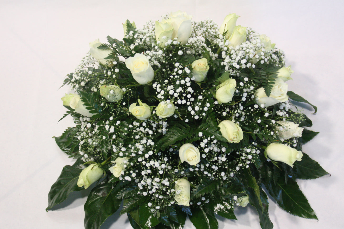 Roos wit met Gipskruid